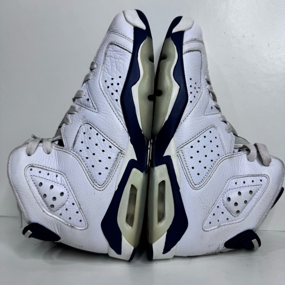 Nike Women’s size 7.5 Air Jordan 6 retro midnight navy 2022 white blue wmns shoe - Picture 7 of 10
